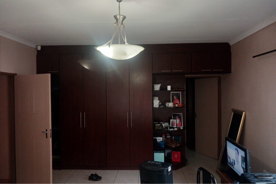 4 Bedroom Property for Sale in Hillcrest Northern Cape